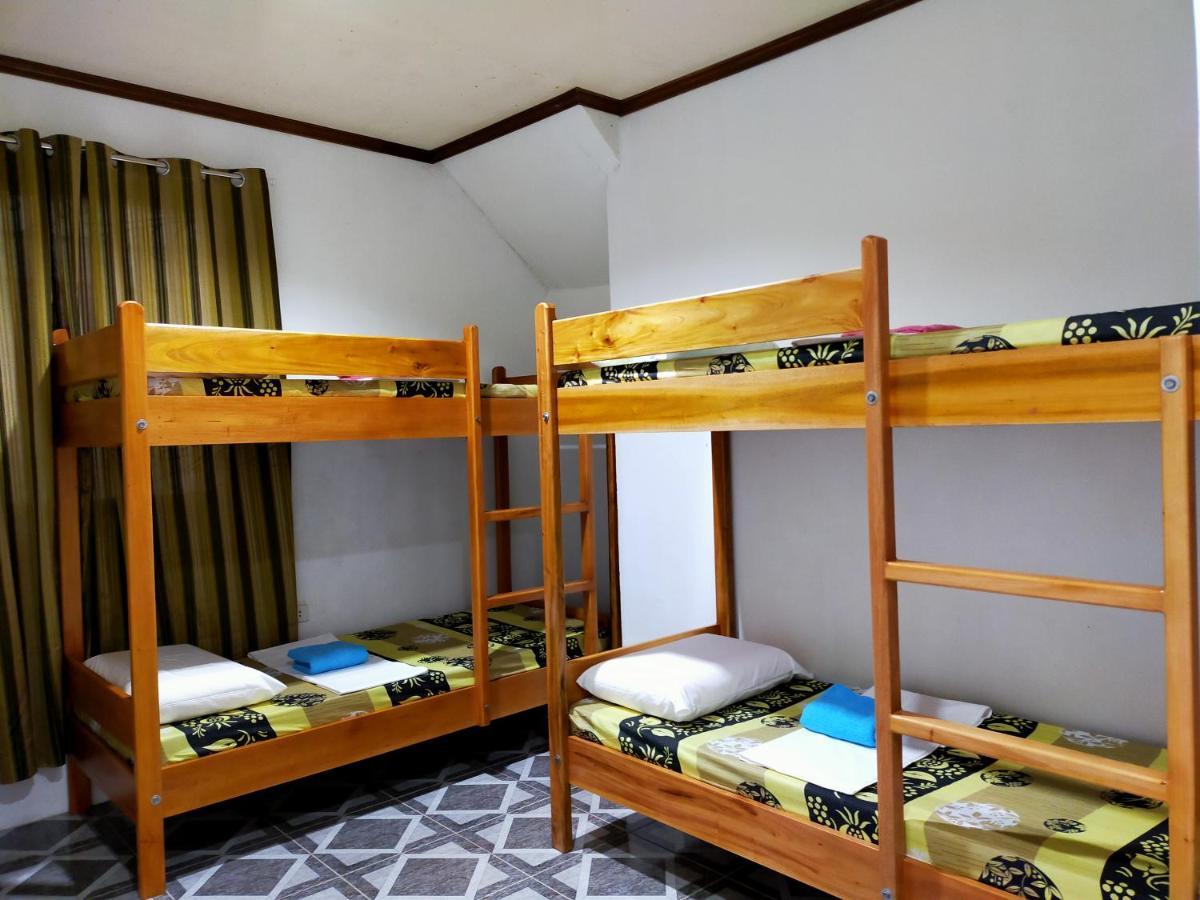 Pacifico Seaside Lodge Moalboal Extérieur photo